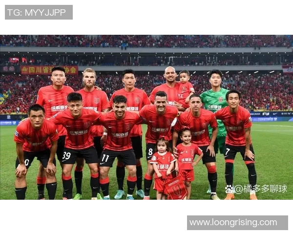 蓉城足球明星队全新阵容揭晓球迷期待精彩表现与荣耀之战