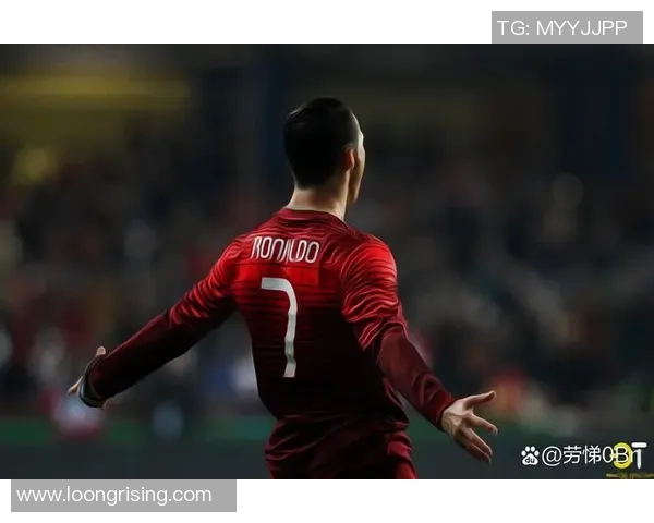 英国足球明星在绿茵场上的精彩瞬间与辉煌成就回顾 英国足球明星在绿茵场上的精彩瞬间与辉煌成就回顾