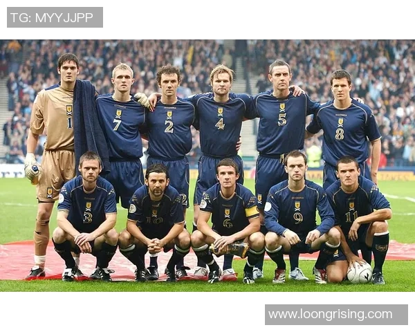 足球明星莫拉斯的传奇旅程与辉煌成就揭秘 足球明星莫拉斯的传奇旅程与辉煌成就揭秘